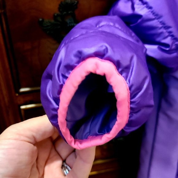 Children's Faded Glory 7-8 Puffy Coat/Jacket Purple Pink Hood & Zipper Pocket's. - Picture 13 of 14